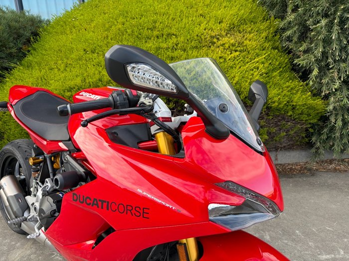 2019 DUCATI SUPERSPORT S