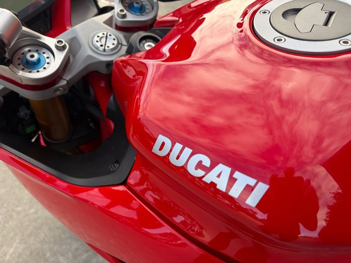 2019 DUCATI SUPERSPORT S