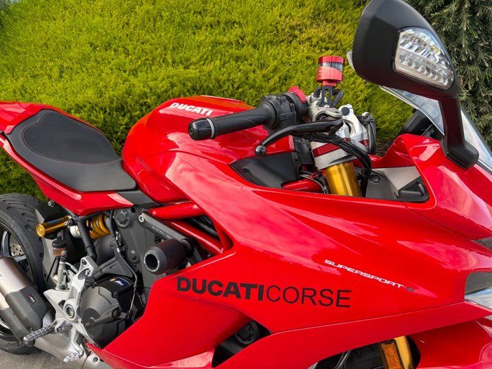 2019 DUCATI SUPERSPORT S