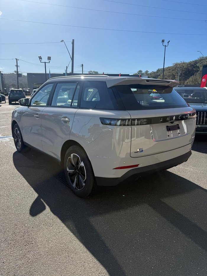 2026 Jaecoo J5