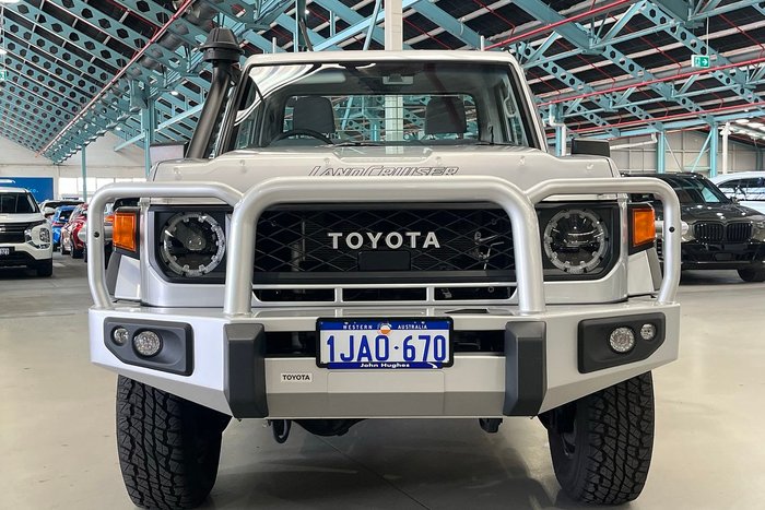 2024 Toyota Landcruiser GXL