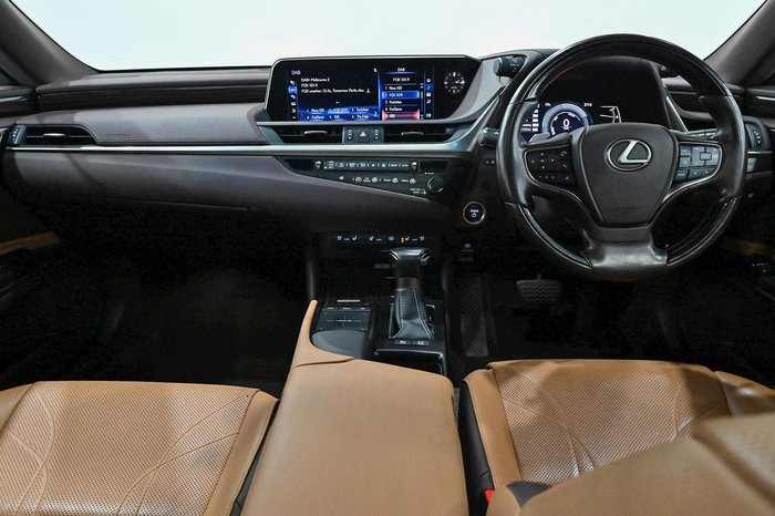2019 Lexus ES 300h Sports Luxury