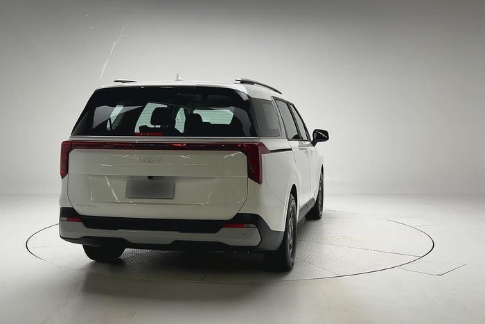 2025 Kia Carnival S