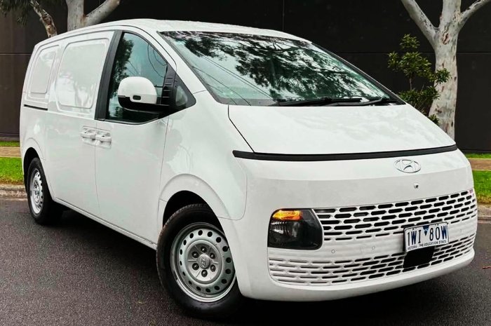 2022 Hyundai STARIA LOAD