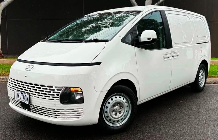 2022 Hyundai STARIA LOAD
