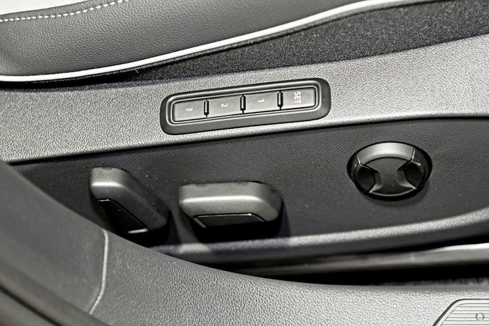 2026 Volkswagen Golf 110TSI R-Line