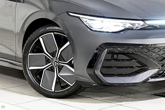 2026 Volkswagen Golf 110TSI R-Line