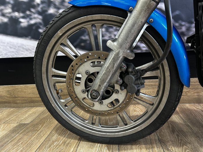 2006 Kawasaki VULCAN 900 (VN900) CLASSIC BLUE