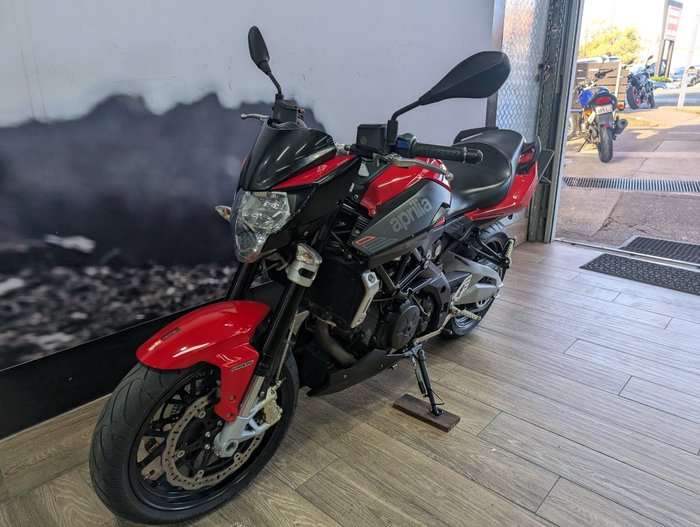2014 APRILIA SHIVER SPORT RED