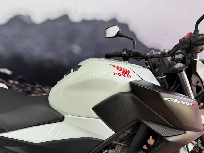 2015 Honda CB300FA (ABS) WHITE