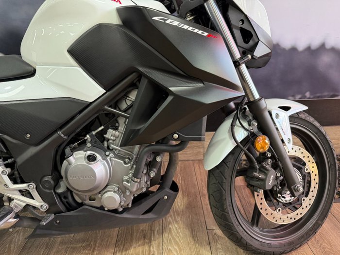 2015 Honda CB300FA (ABS) WHITE