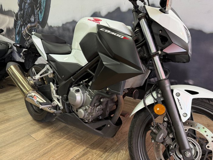 2015 Honda CB300FA (ABS) WHITE