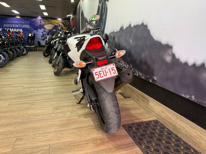 2015 Honda CB300FA (ABS) WHITE