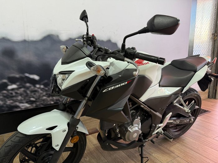 2015 Honda CB300FA (ABS) WHITE