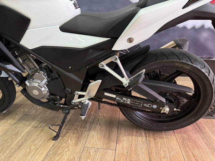 2015 Honda CB300FA (ABS) WHITE