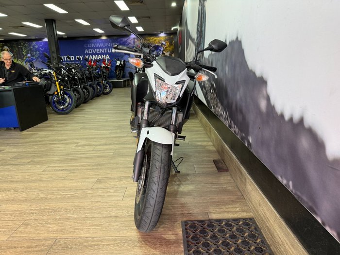 2015 Honda CB300FA (ABS) WHITE
