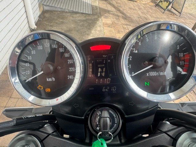 2024 Kawasaki Z900RS (ZR900C) BLACK