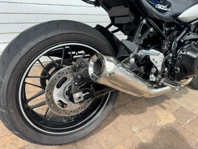 2024 Kawasaki Z900RS (ZR900C) BLACK