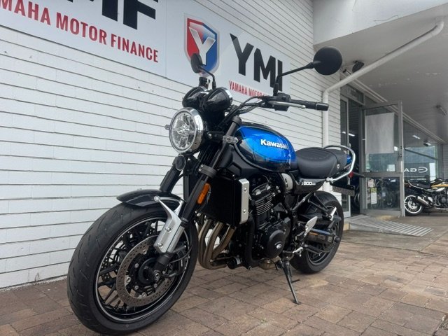 2024 Kawasaki Z900RS (ZR900C) BLACK