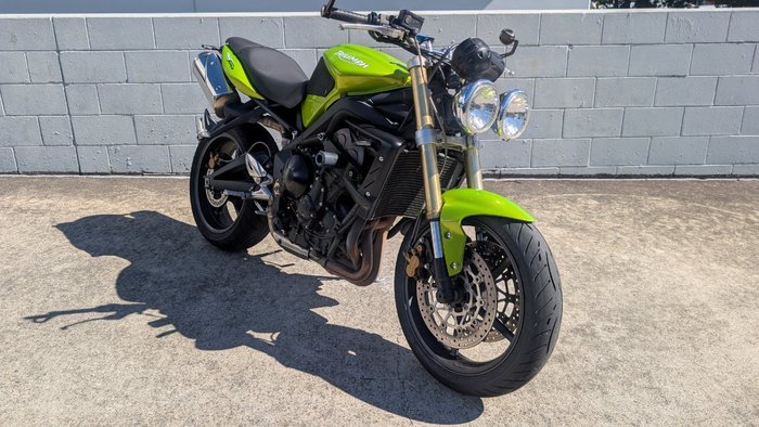 2009 Triumph STREET TRIPLE 675 Green