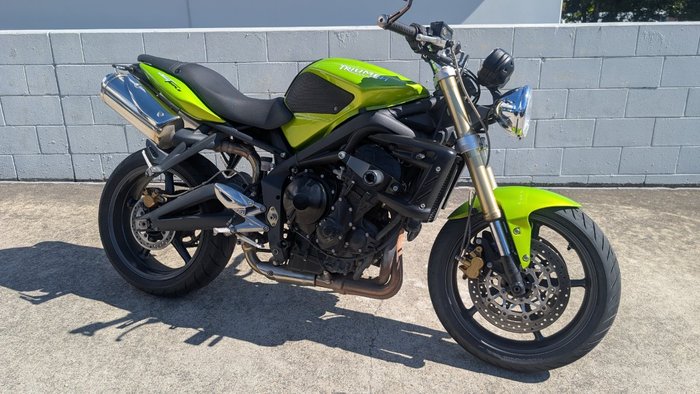 2009 Triumph STREET TRIPLE 675 Green