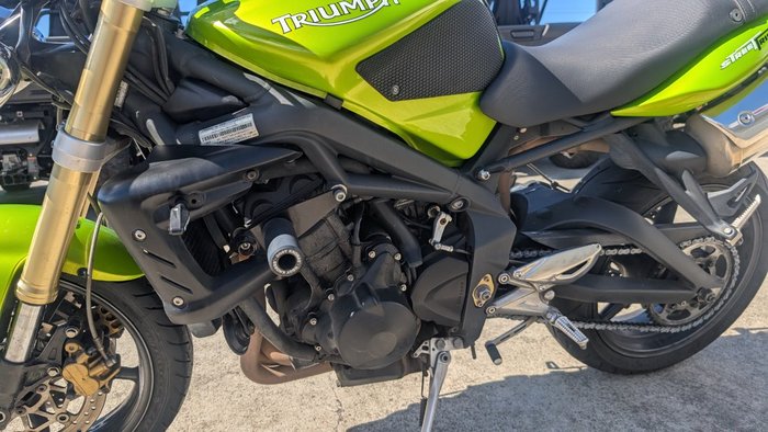 2009 Triumph STREET TRIPLE 675 Green