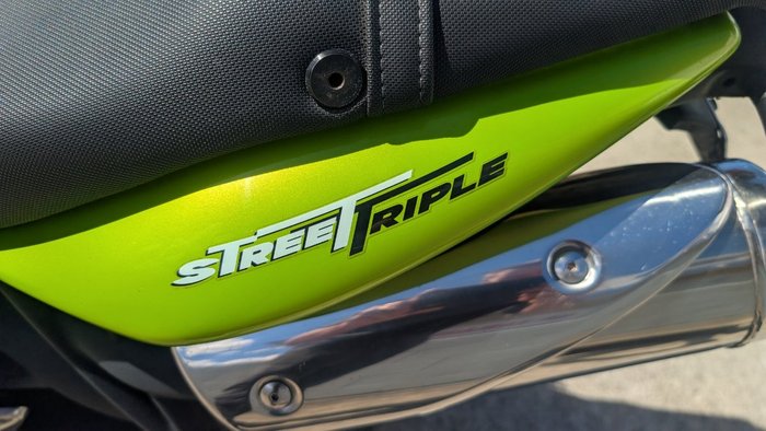 2009 Triumph STREET TRIPLE 675 Green