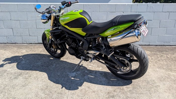 2009 Triumph STREET TRIPLE 675 Green