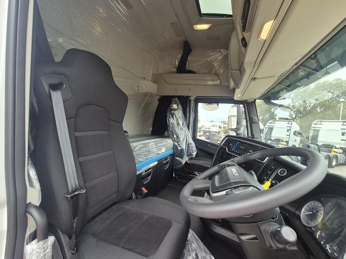 2024 Iveco S-Way AS270
