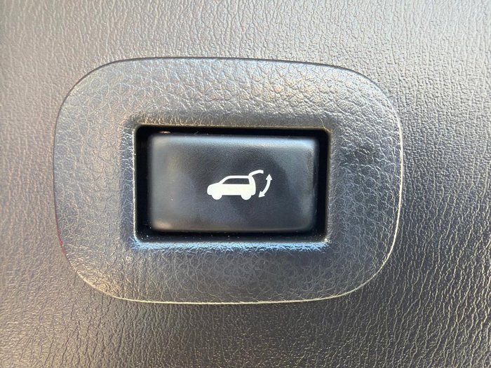 2018 Nissan Patrol Ti-L