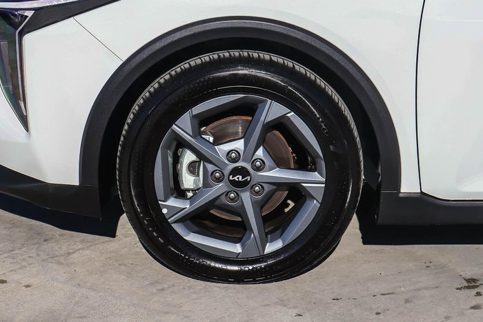 2025 Kia K4 S