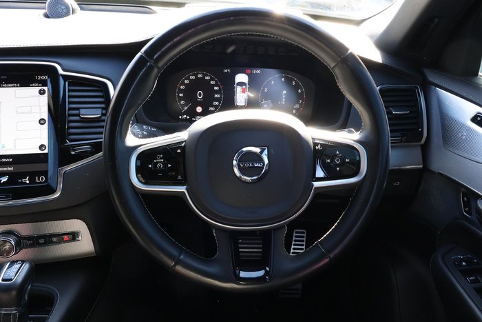 2020 Volvo XC90 T6 R-Design