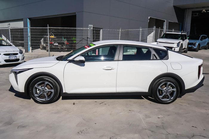 2025 Kia K4 S