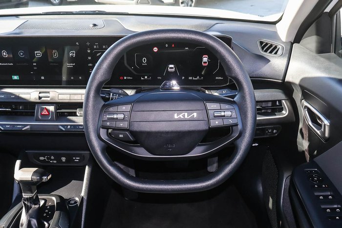 2025 Kia K4 S