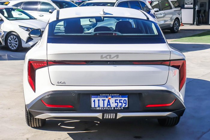 2025 Kia K4 S