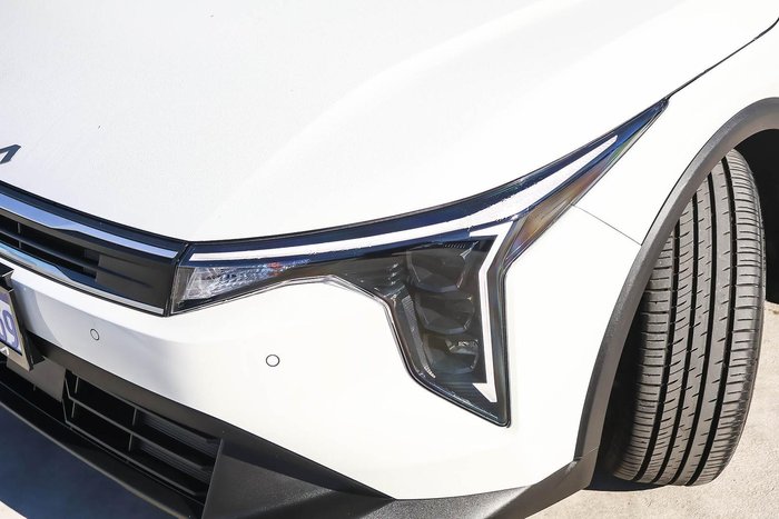 2025 Kia K4 S