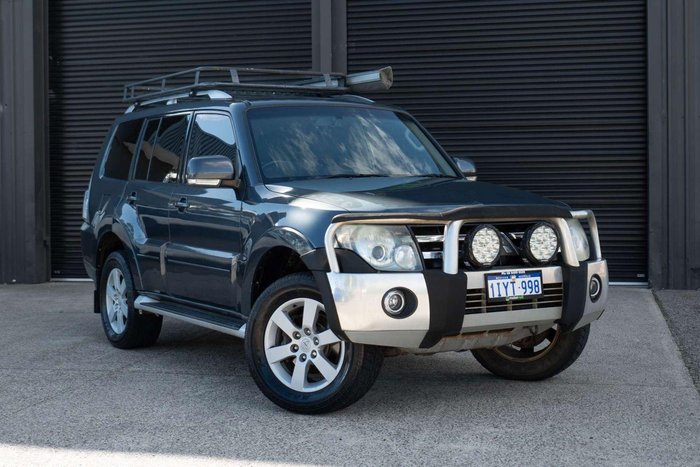 2008 Mitsubishi Pajero