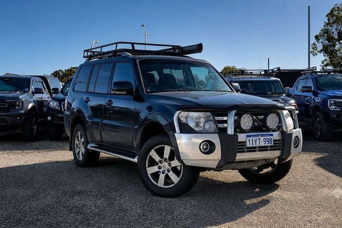2008 Mitsubishi Pajero