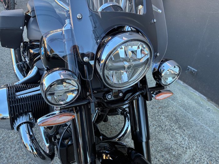 2021 BMW Motorrad R 18 BLACK