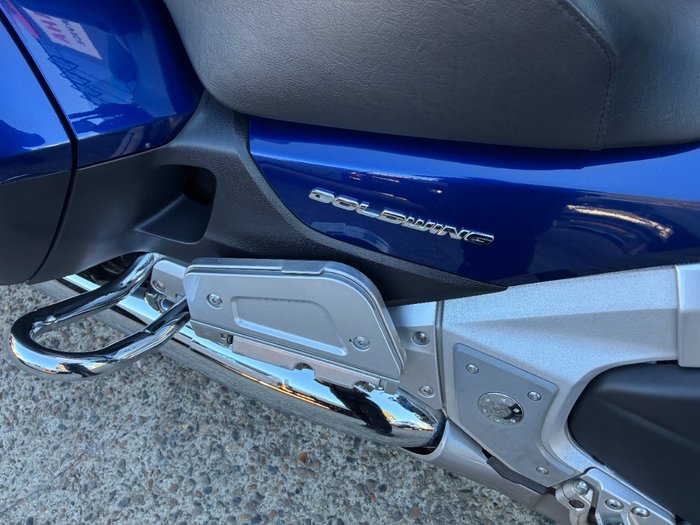 2014 Honda GL1800 GOLDWING LUXURY BLUE