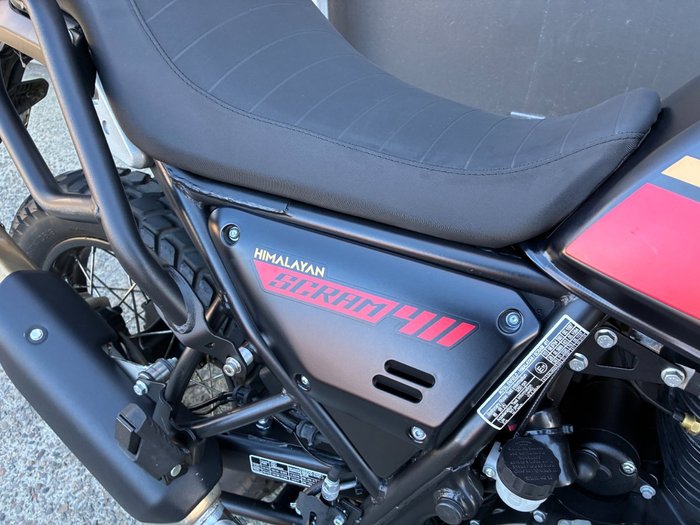 2022 Royal Enfield SCRAM BASE E5 BLACK