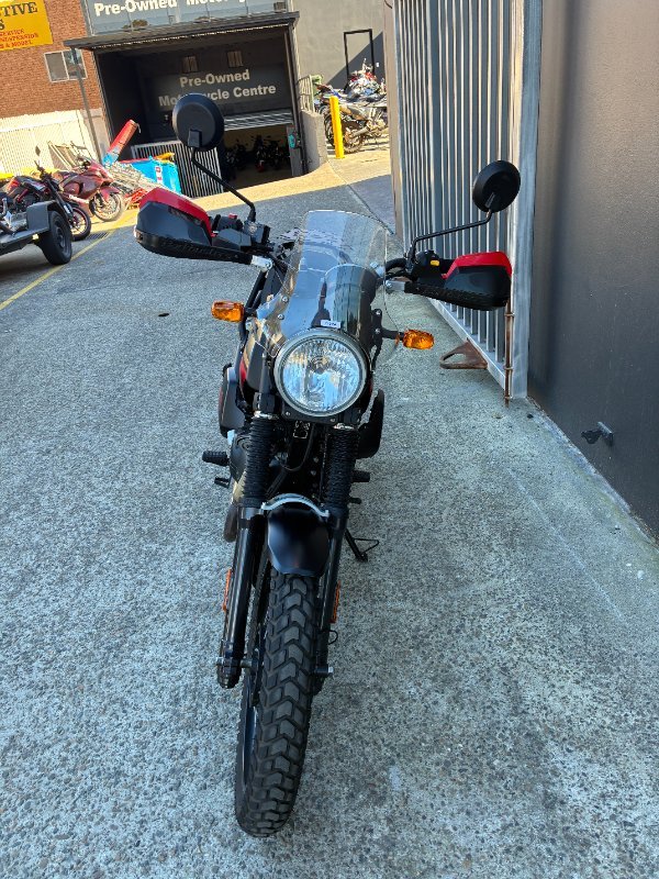 2022 Royal Enfield SCRAM BASE E5 BLACK