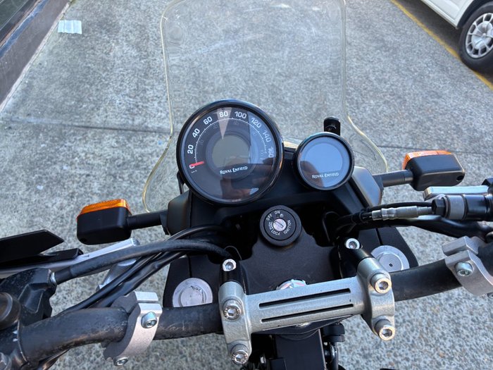 2022 Royal Enfield SCRAM BASE E5 BLACK