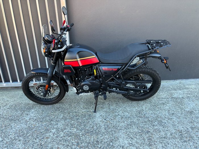 2022 Royal Enfield SCRAM BASE E5 BLACK