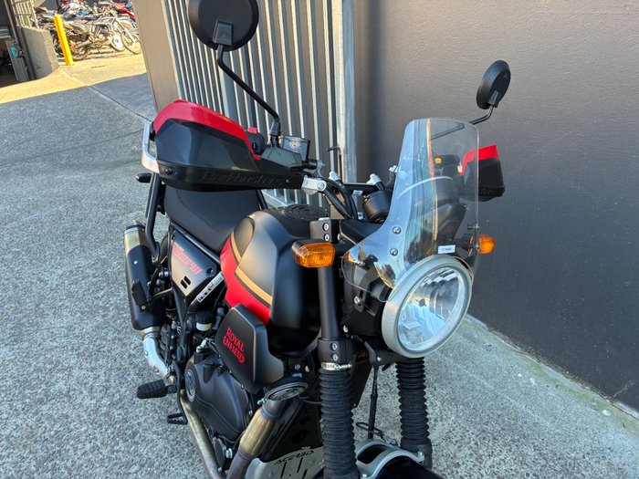 2022 Royal Enfield SCRAM BASE E5 BLACK