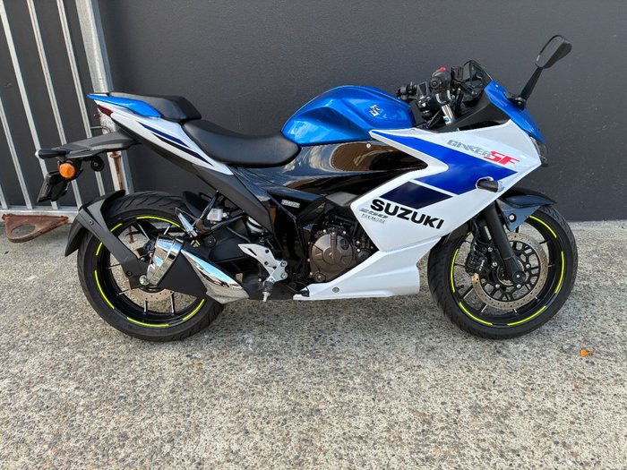 2026 Suzuki GIXXER SF WHITE