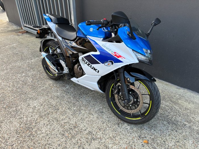 2026 Suzuki GIXXER SF WHITE