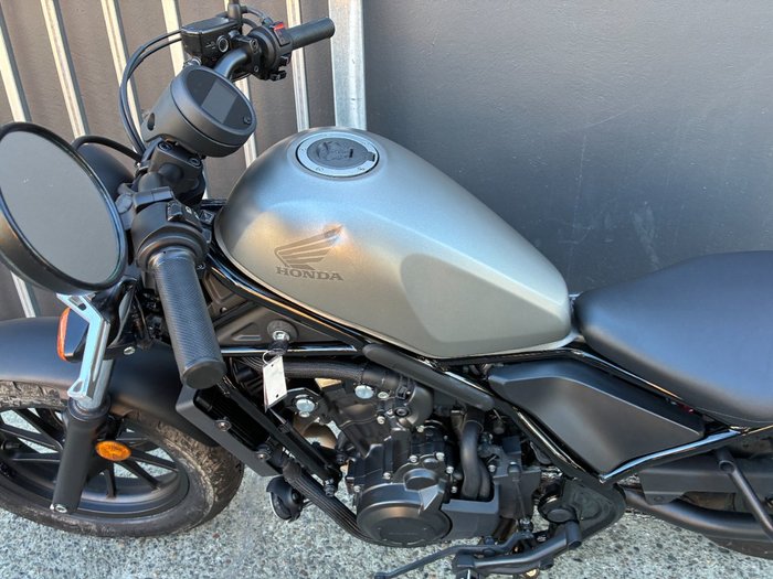 2017 Honda CMX500 SILVER