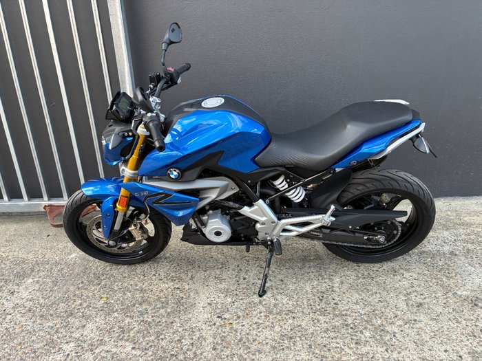 2017 BMW Motorrad G 310 R BLUE
