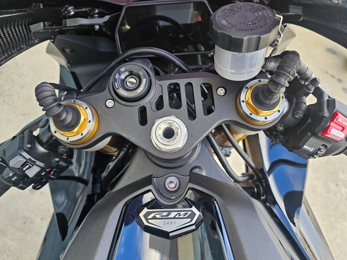 2024 Yamaha YZF-R1 M Black